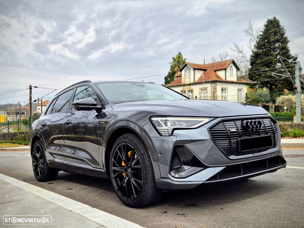 Audi e-tron 50 quattro S line