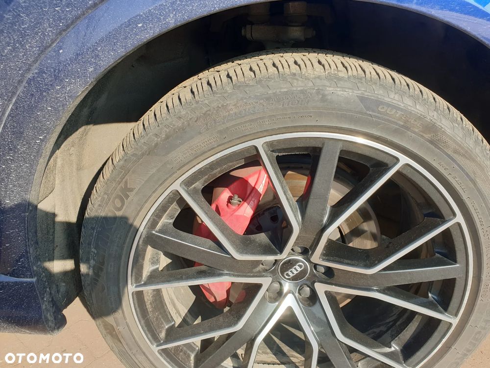 Audi Q8 SUV TFSI quattro 250 kW tiptronic - 9