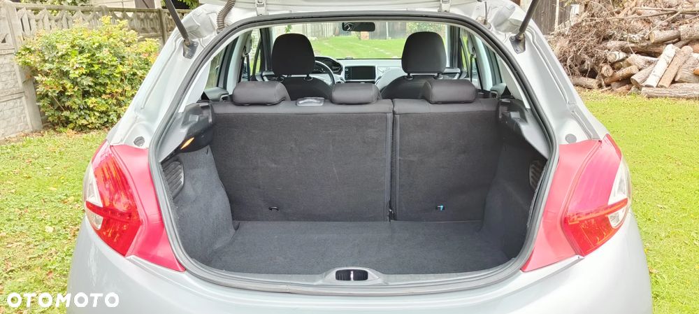Peugeot 208 1.2 PureTech Active - 26