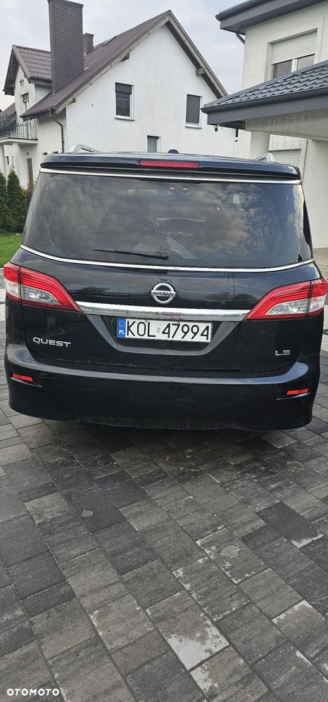 Nissan Quest - 7