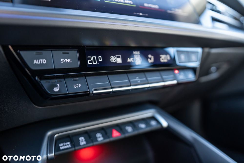 Audi S3 Sportback - 22