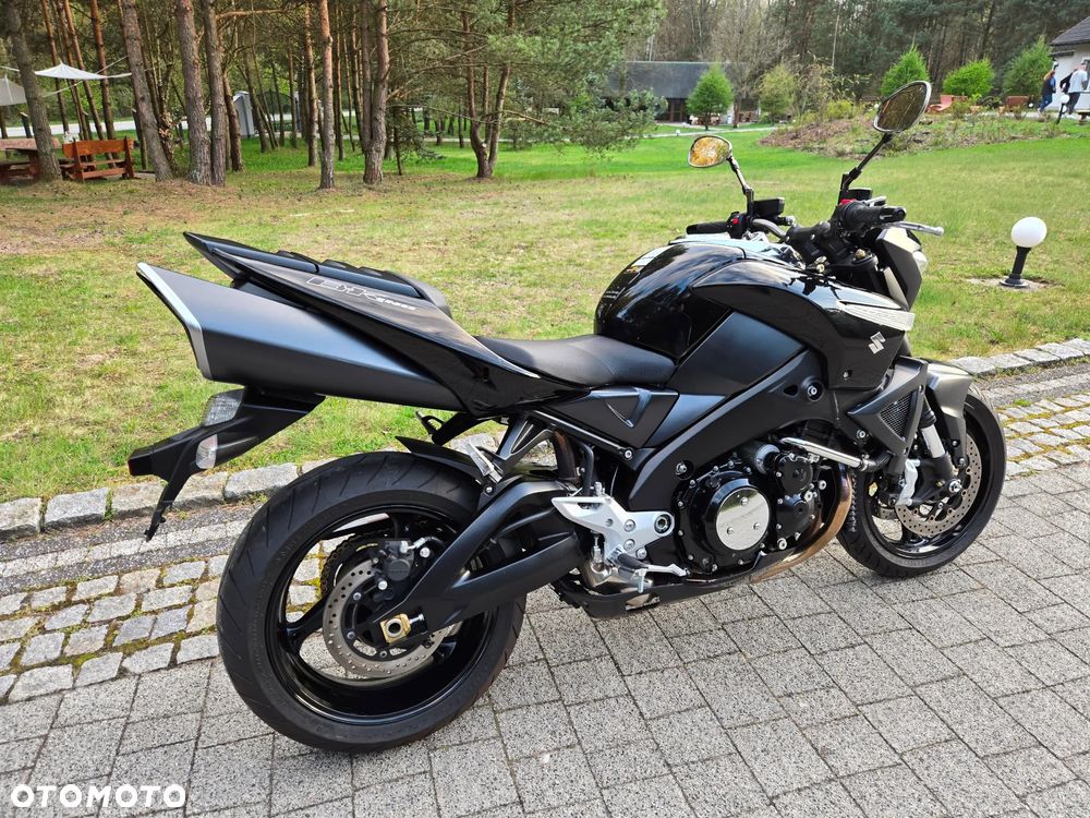 Suzuki GSX - 4
