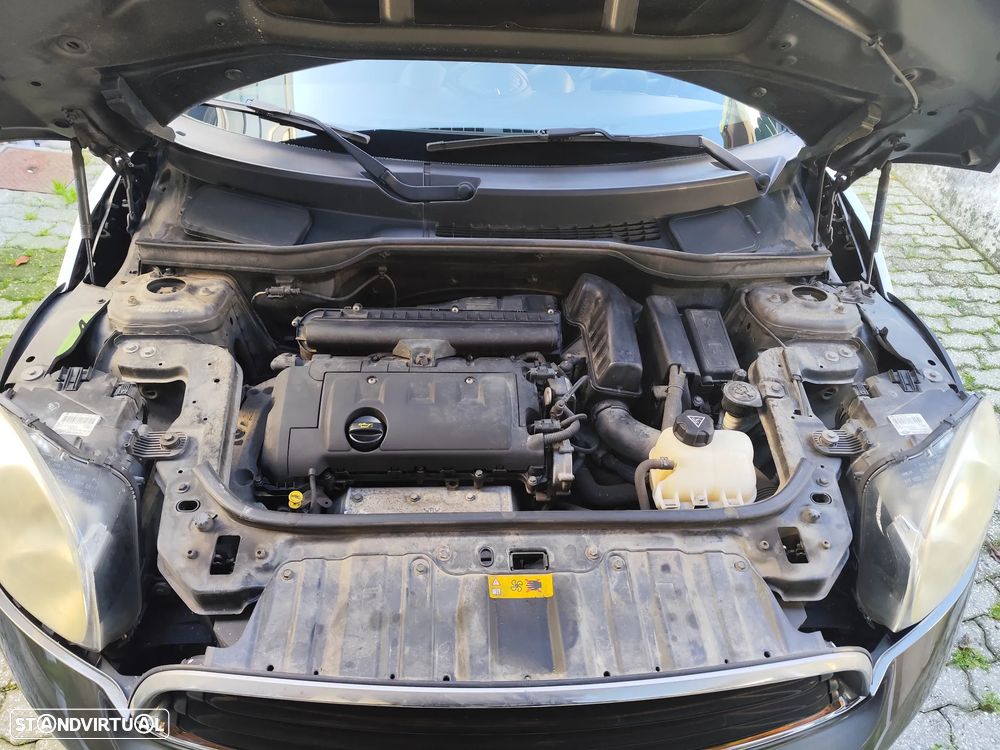 MINI Countryman One - 11