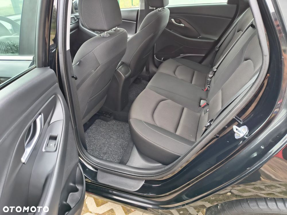 Hyundai i30 1.6 CRDi BlueDrive Premium - 7