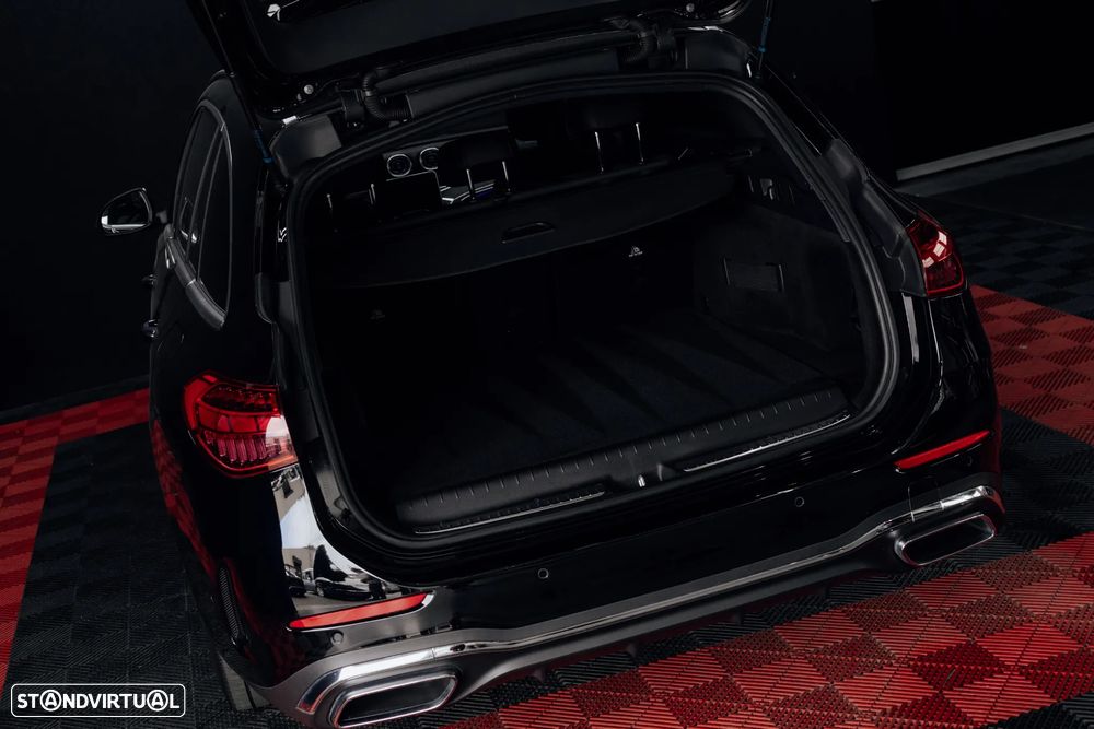 Mercedes-Benz C 300 e AMG Line - 14