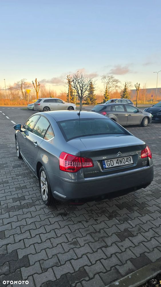 Citroën C5 2.0i 16V Exclusive - 2