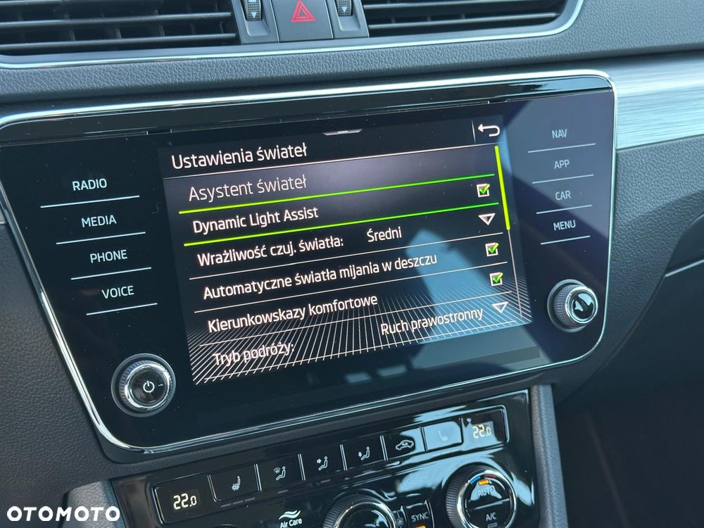 Skoda Superb 2.0 TDI Ambition - 30
