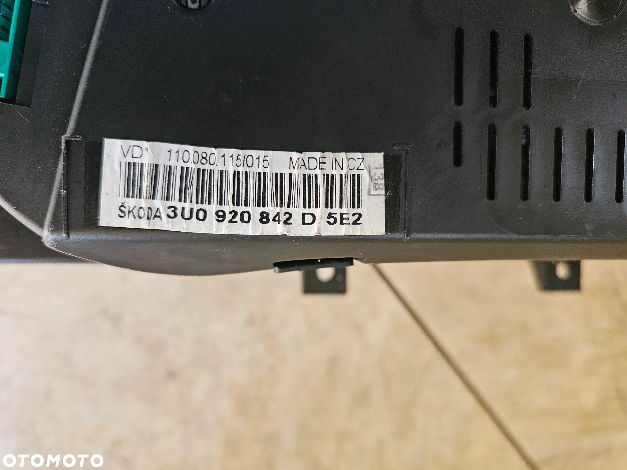 SKODA SUPERB I 1.9 2.0 TDI LICZNIK EUROPA 3U0920842D - 3