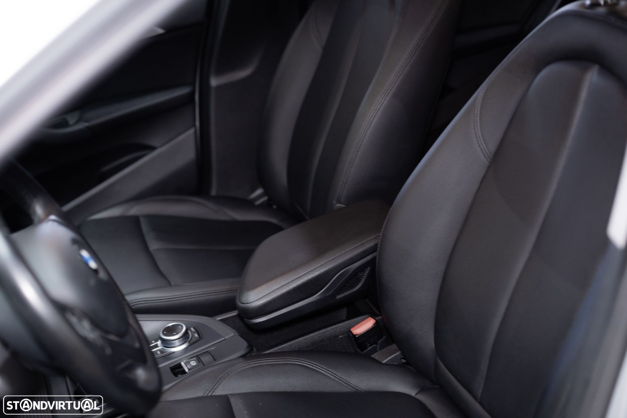 BMW X1 16 d sDrive Line Sport - 43