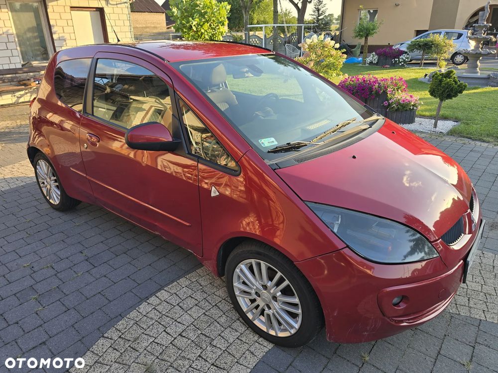 Mitsubishi Colt - 5