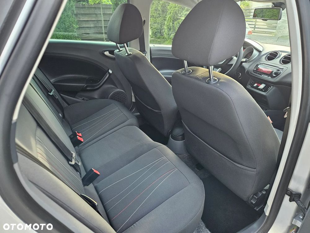 Seat Ibiza 1.4 16V Style - 11
