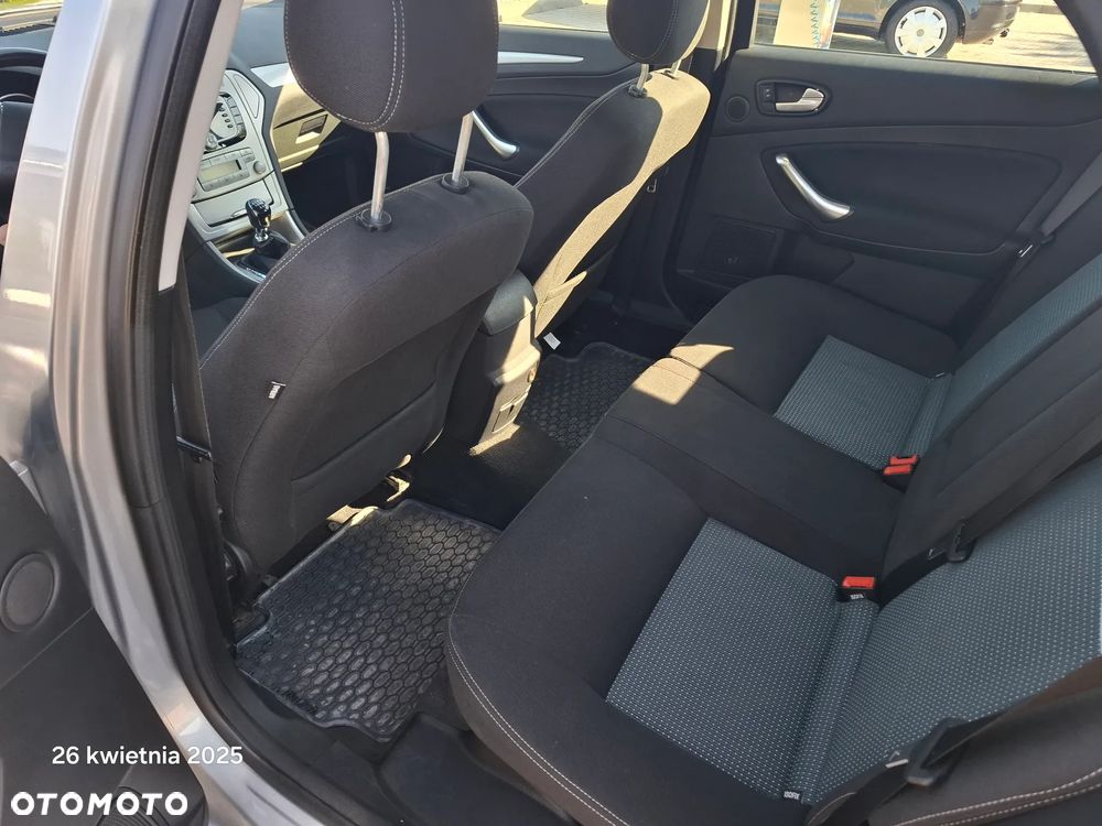 Ford Mondeo 2.0 TDCi Trend - 9