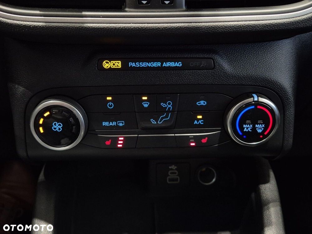 Ford Kuga 1.5 EcoBoost FWD Trend - 19