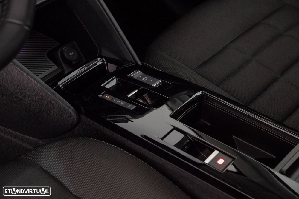 Citroën C4 1.2 Hybrid Plus e-DSC6 - 28