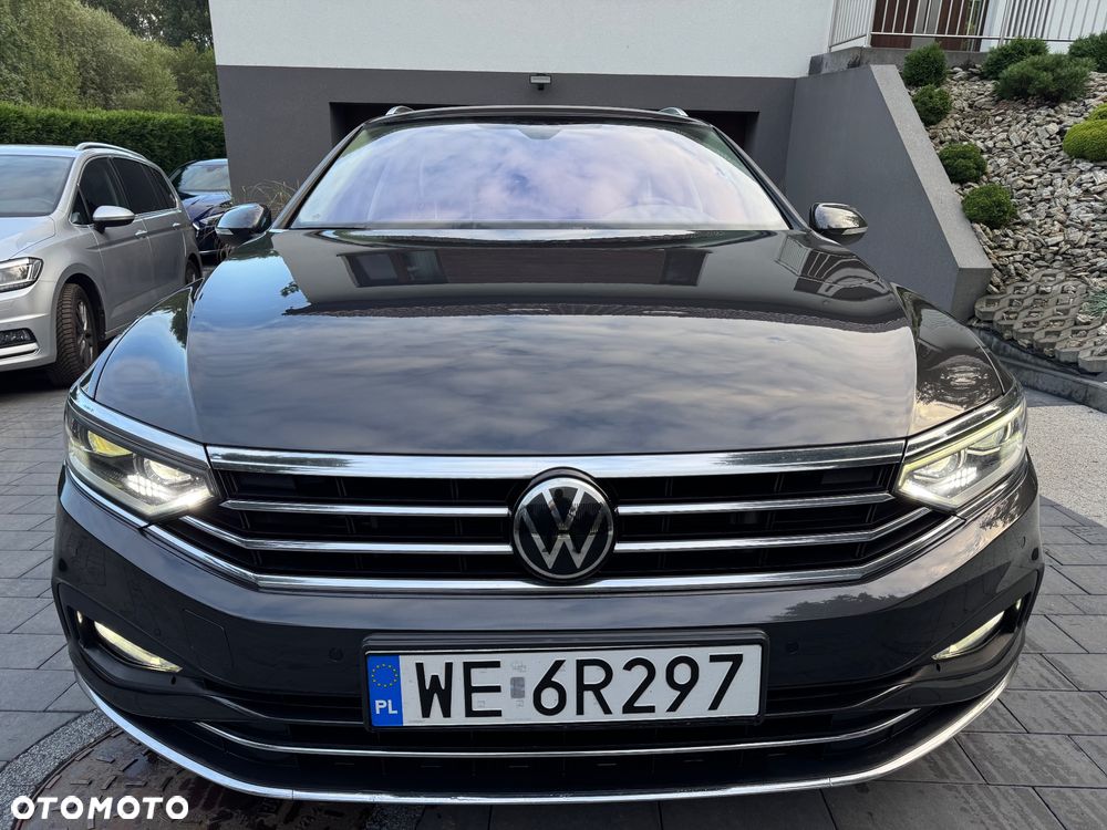 Volkswagen Passat 2.0 TSI Elegance DSG - 2