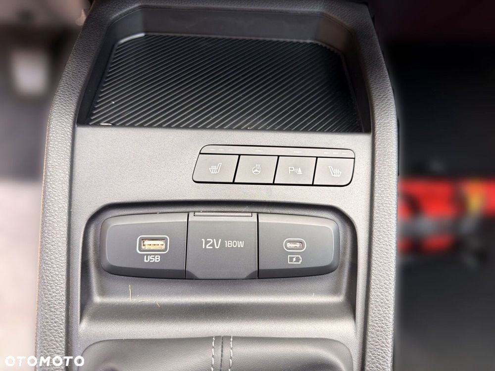 Kia Stonic - 25