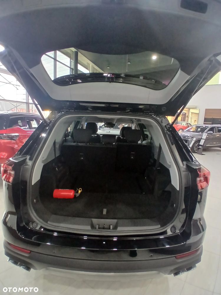 Chery Tiggo 8 1.6 T-GDI Comfort DCT - 6
