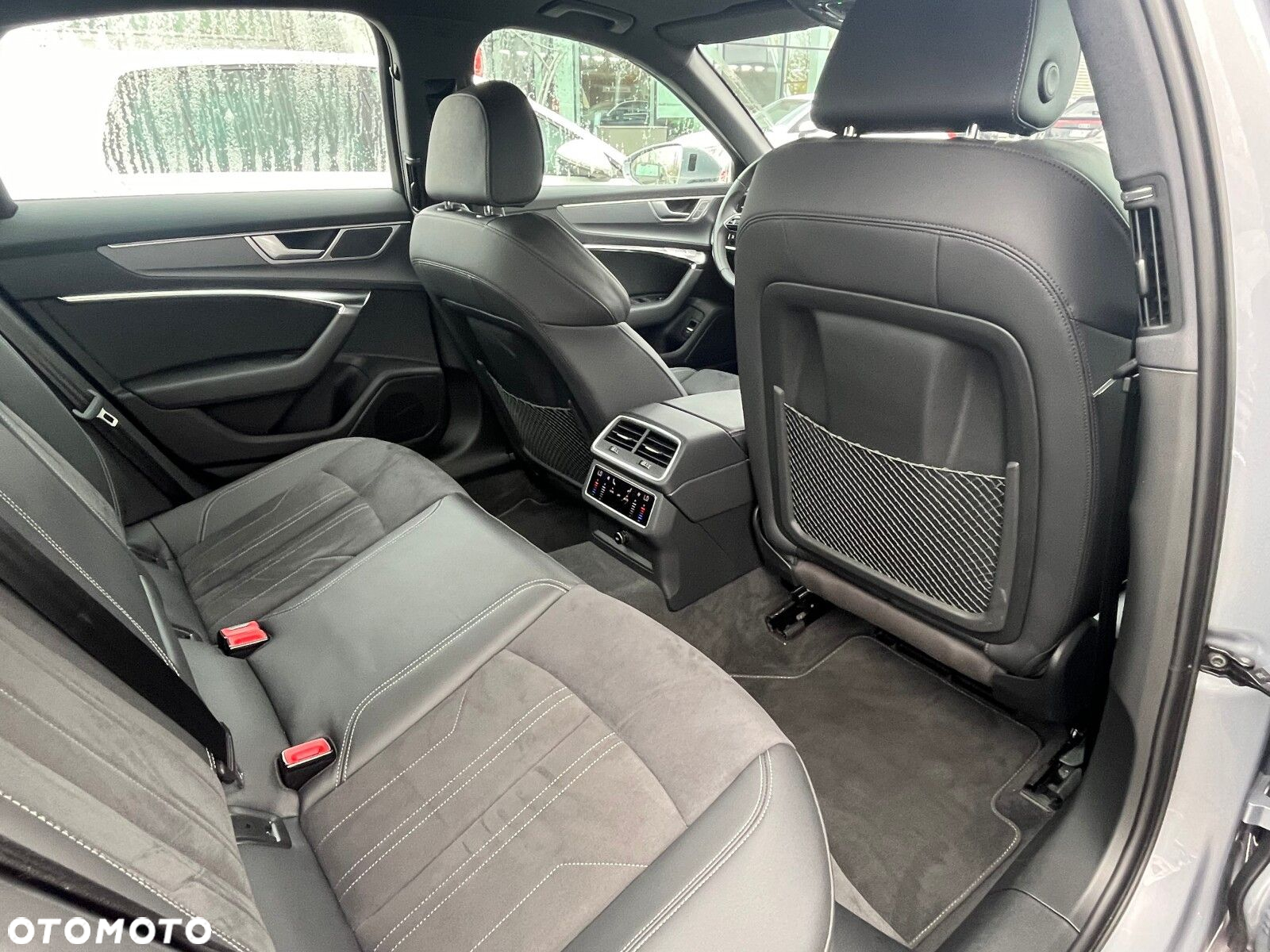 Audi A6 - 12
