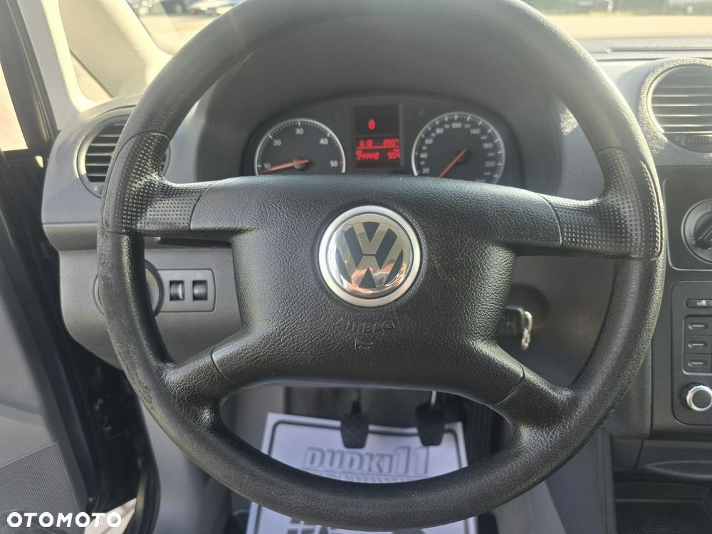 Volkswagen Caddy - 23