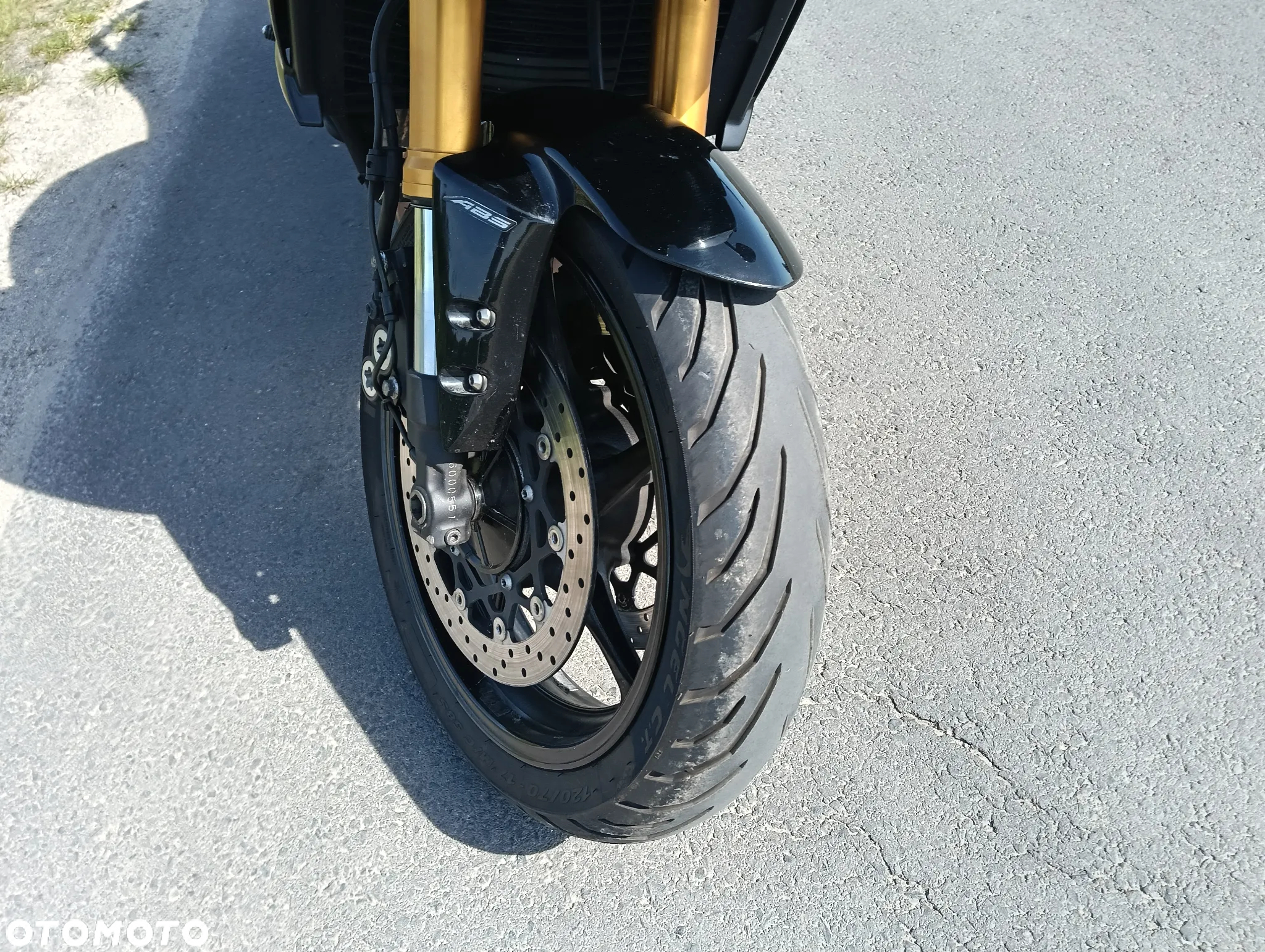 Yamaha FZ - 28