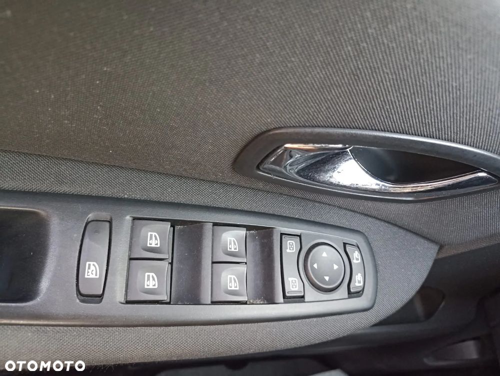 Renault Scenic ENERGY TCe 130 S&S LIMITED - 15