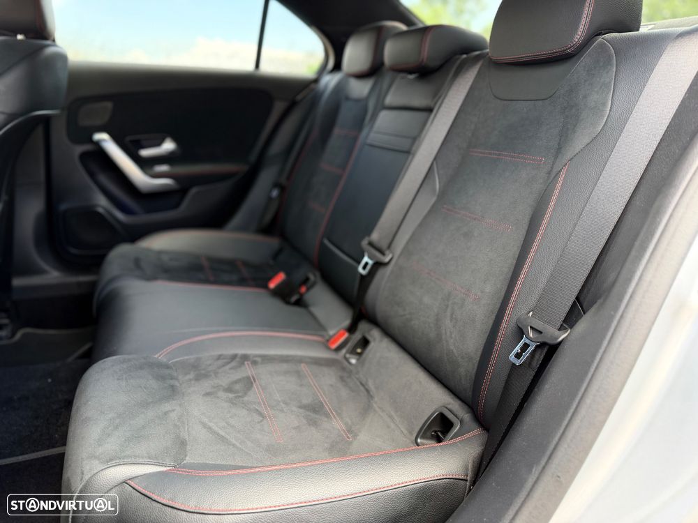 Mercedes-Benz A 200 Limousine d 8G-DCT AMG Line - 6