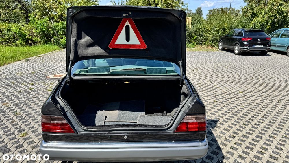 Mercedes-Benz W124 (1984-1993) - 7