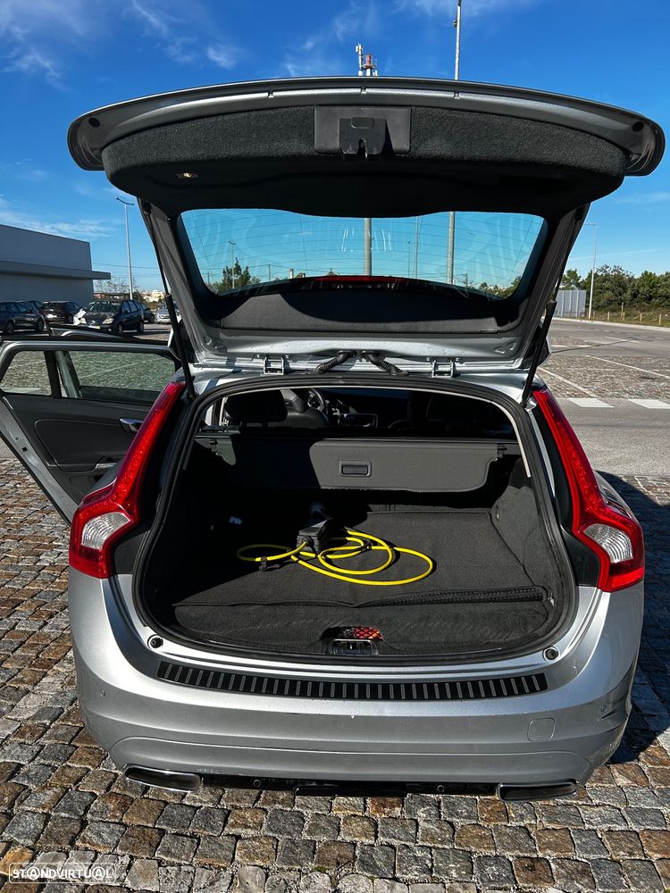 Volvo V60 D6 Plug-In-Hybrid AWD Geartronic Summum - 7