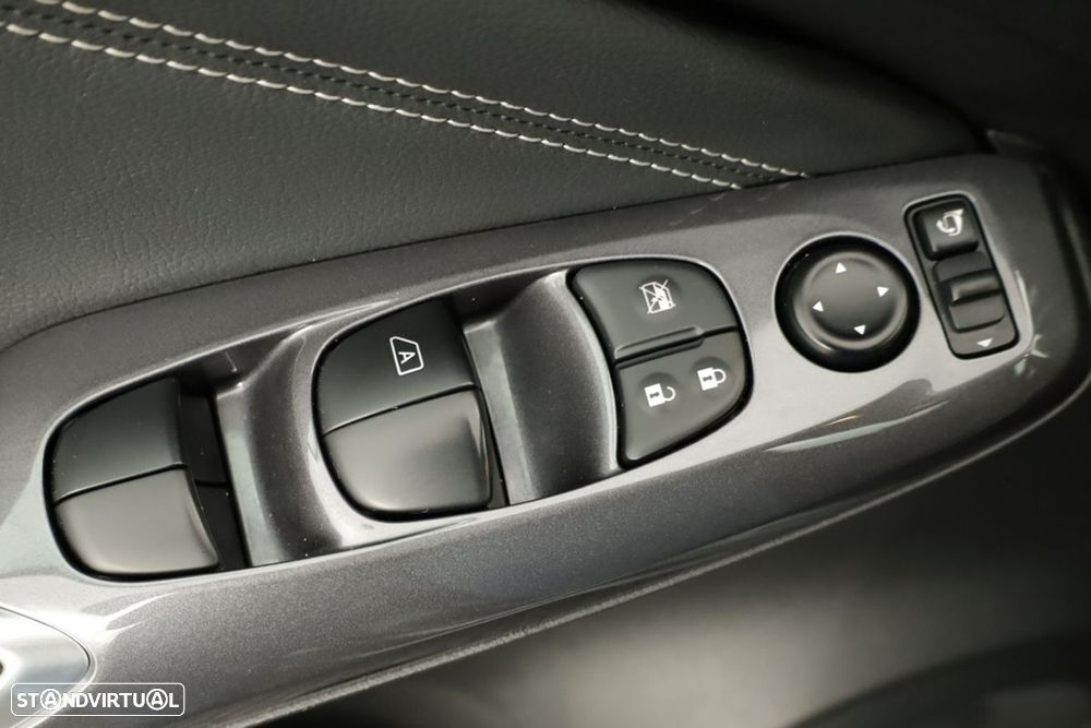 Nissan Juke 1.0 DIG-T Tekna - 20