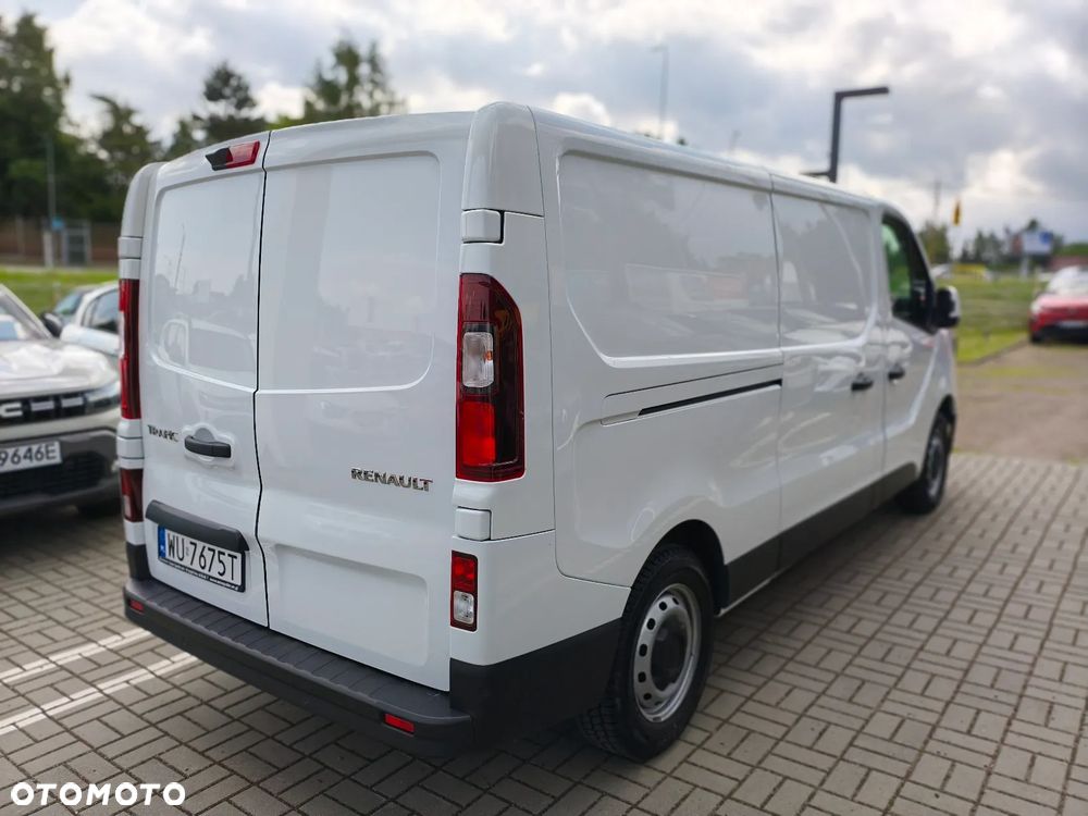 Renault Trafic Furgon Extra L2H1 2.0 dCi 130 - 4