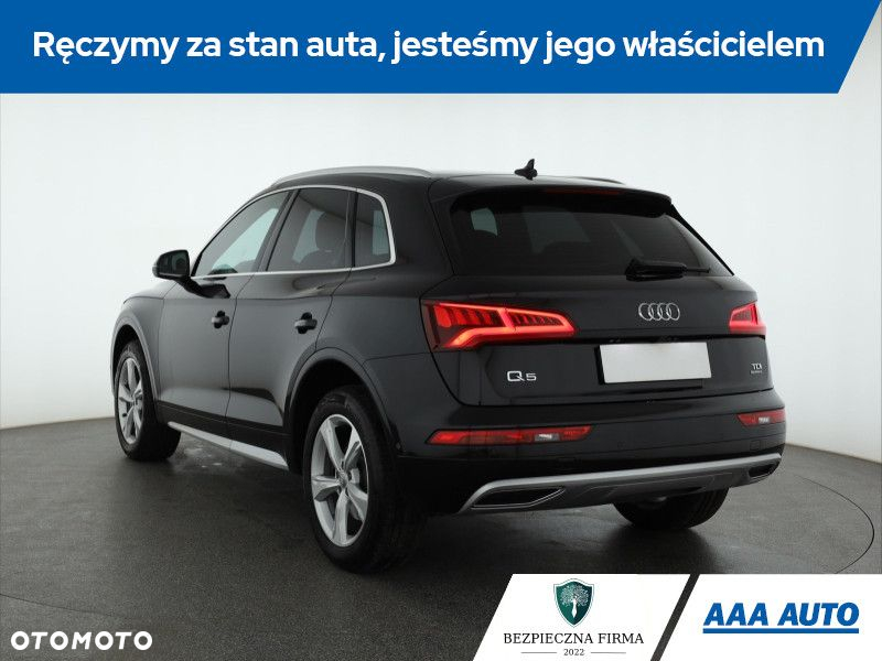 Audi Q5 - 5