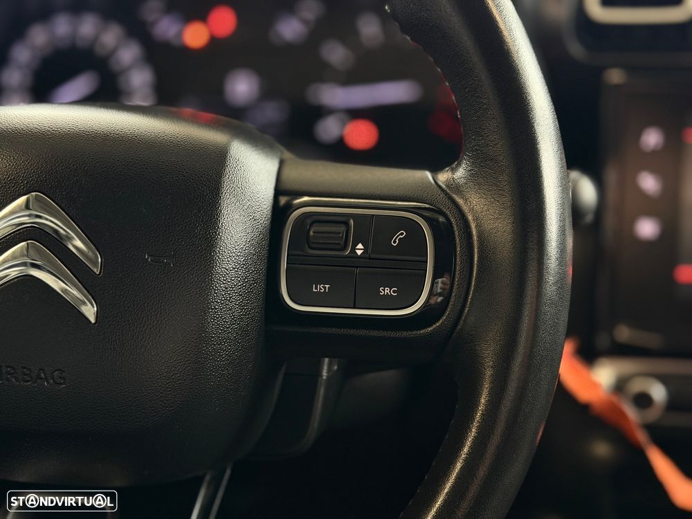 Citroën C3 Aircross BlueHDI 100 Stop & Start Shine - 20