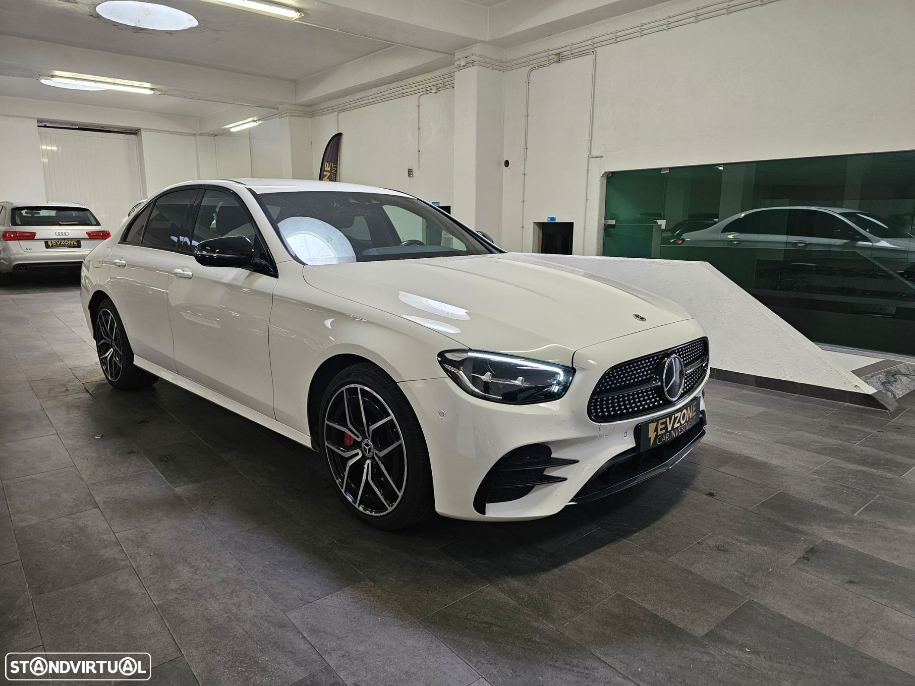 Mercedes-Benz E 300 de T 9G-TRONIC AMG Line - 5