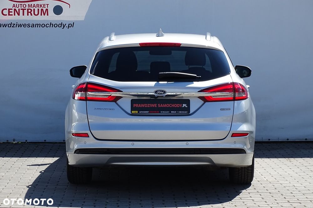 Ford Mondeo 2.0 Hybrid Titanium - 12