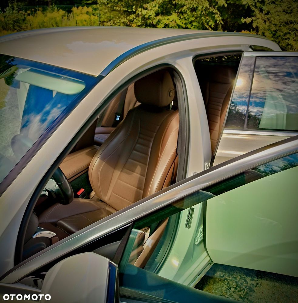 Mercedes-Benz Klasa E 300 de 9G-TRONIC Avantgarde - 12