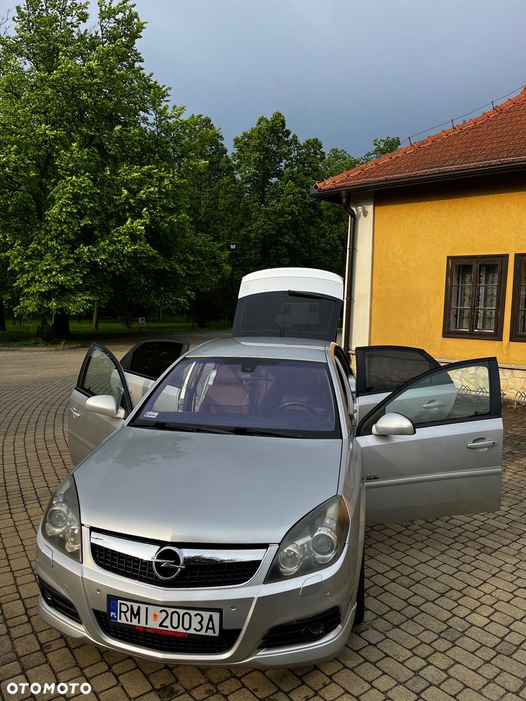 Opel Vectra 1.9 CDTI Cosmo - 15