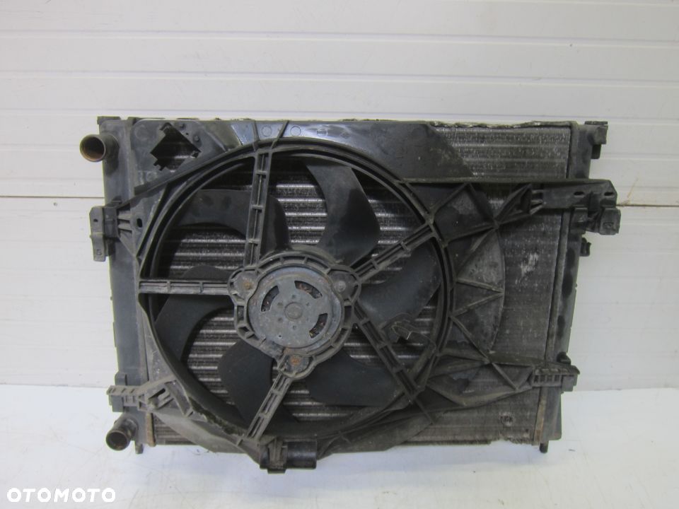 trafic-vivaro chłodnica wody-wentylator - 1