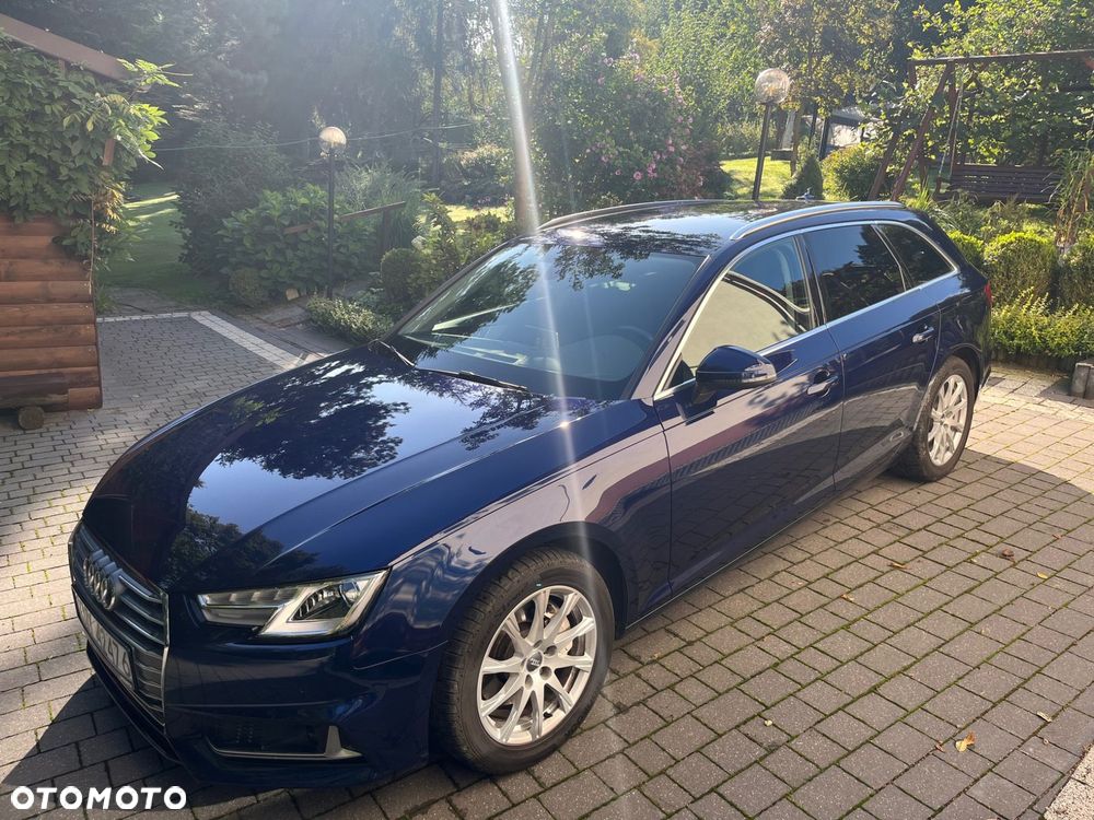 Audi A4 Avant 40 TDI quattro S tronic - 16