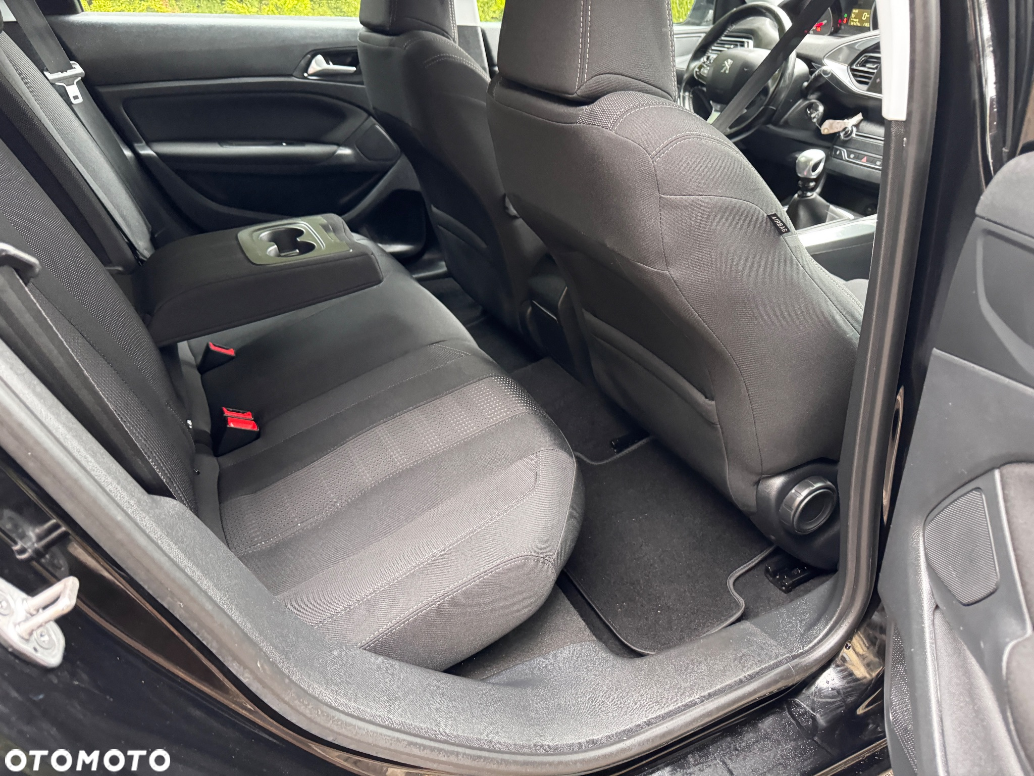 Peugeot 308 SW 1.2 PureTech GPF Allure Pack S&S - 20