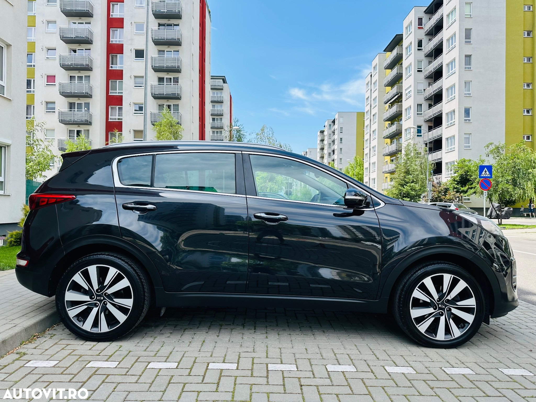Kia Sportage 1.7 CRDI 2WD Vision - 12