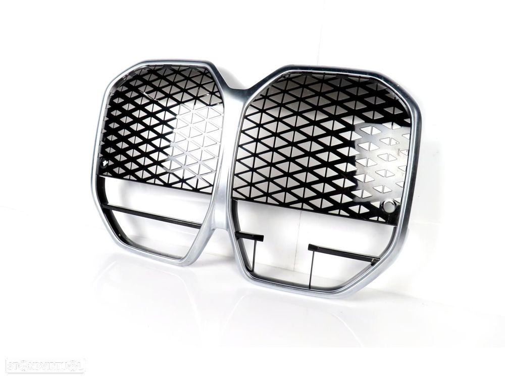 Grelha Frontal LCI Usado / Original BMW i4 (G26) 51135A79D29 - 2