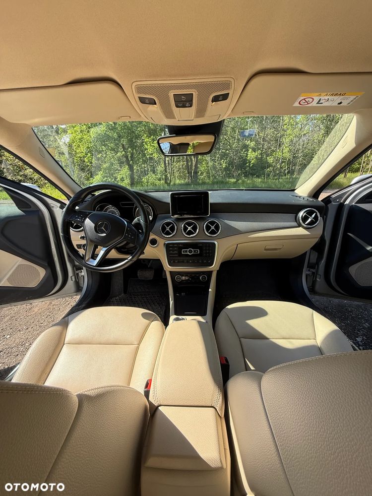 Mercedes-Benz GLA 250 4-Matic - 3