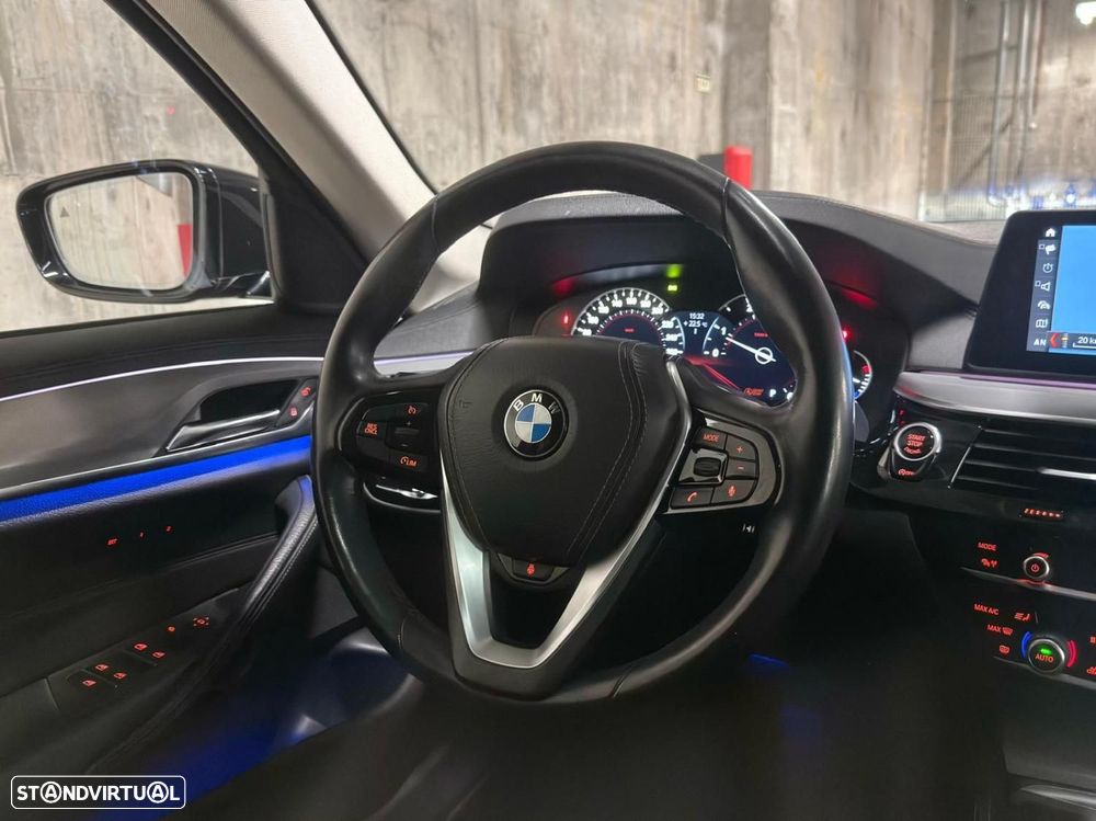 BMW 520 d Line Luxury Auto - 19
