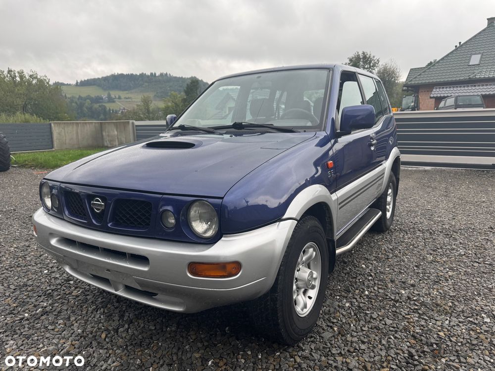 Nissan Terrano - 2
