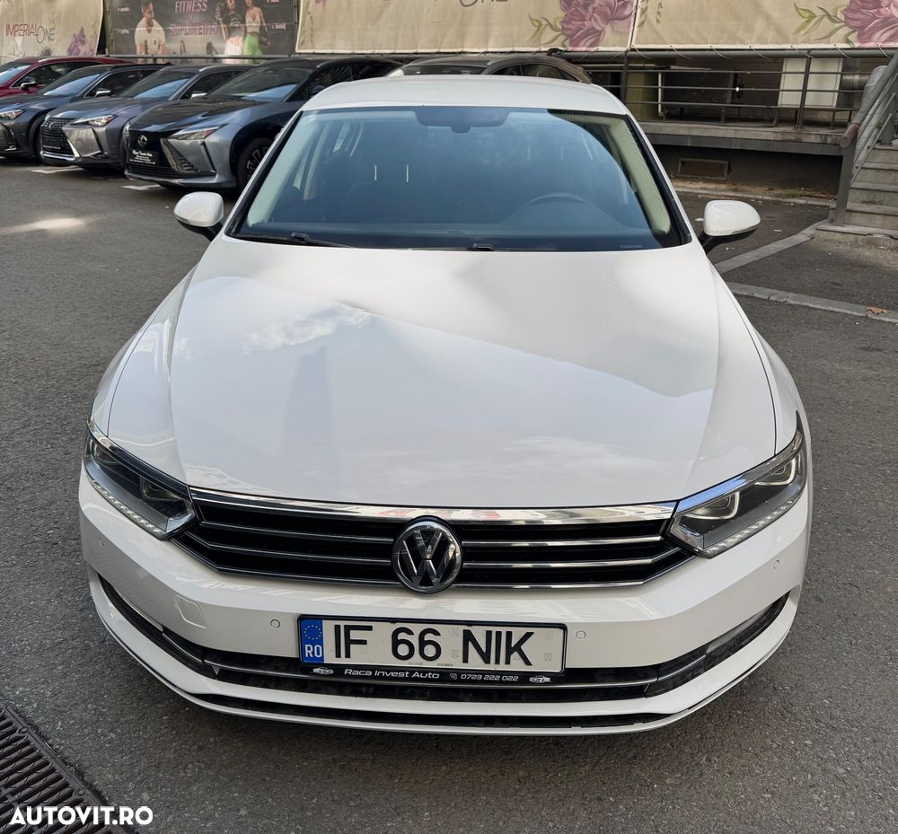 Volkswagen Passat Variant 2.0 TDI DSG Highline - 2