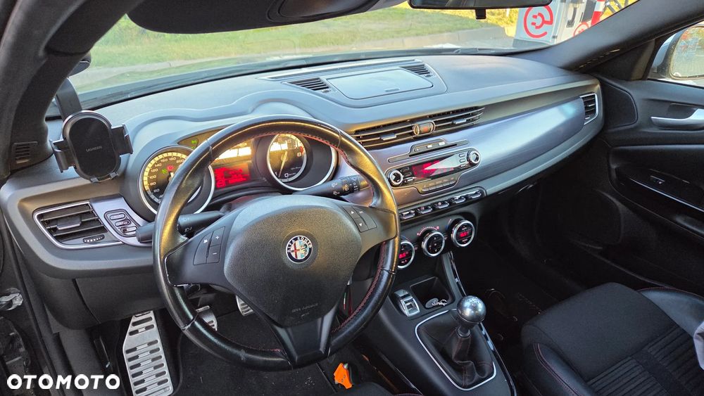 Alfa Romeo Giulietta 1.4 TB MultiAir Distinctive - 19