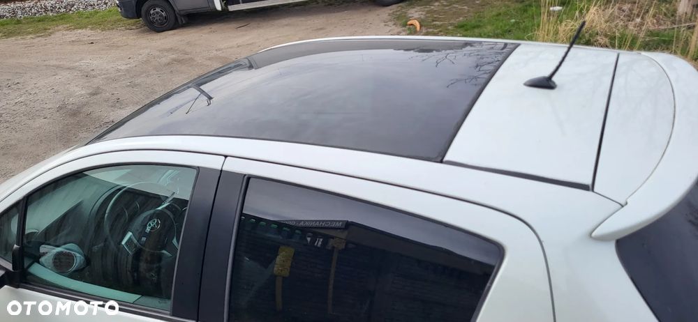 Toyota Yaris 1.5 VVT-i - 8