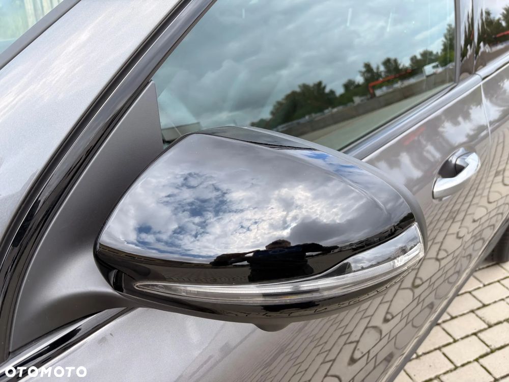 Mercedes-Benz GLA 220 mHEV 4-Matic AMG Line 8G-DCT - 14