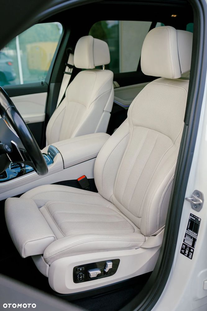 BMW X5 xDrive25d - 13