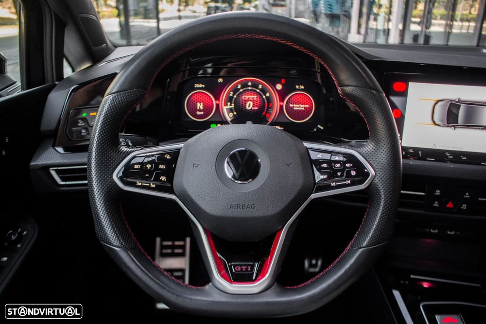 VW Golf 2.0 TSI OPF DSG GTI - 13